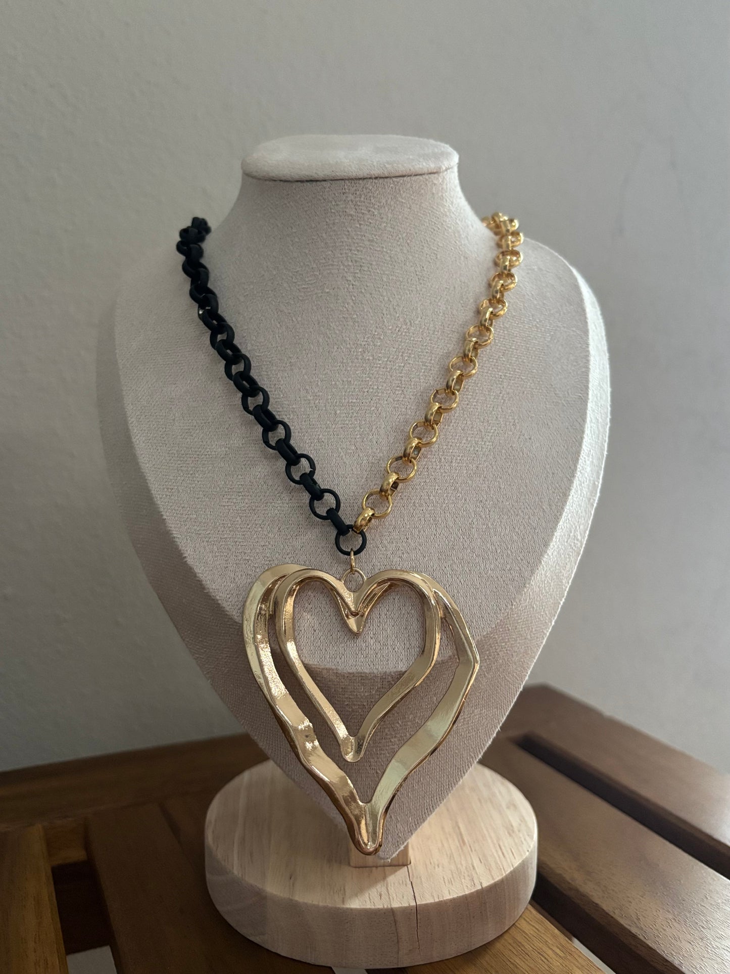 Black Gold Heart Chain